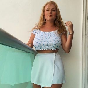 Meet your Posher, Alexandra